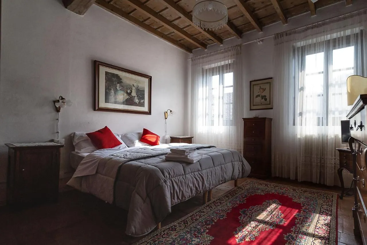 مبيت وإفطار Truccazzano La Locanda Di Sant'Anna 5*,  إيطاليا
